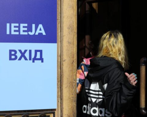 Жизнь украинских беженцев в Латвии: что-то не сходится…