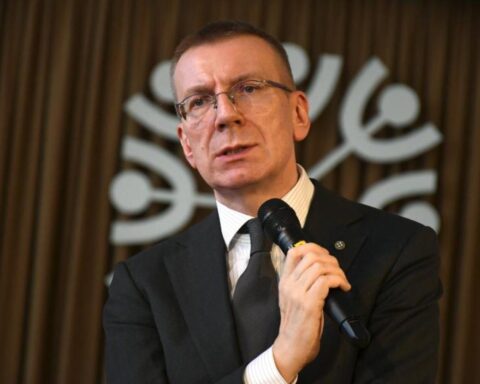 Президент примет участие в XVI Празднике песни и танца в Торонто