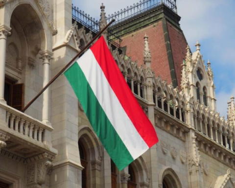 Визовые поблажки Венгрии для России и Беларуси: глава МИД Латвии ждет оценки от Еврокомиссии