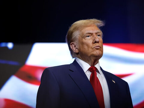 Трамп обвиняет Иран и Израиль в нарушении условий прекращения огня