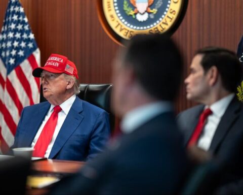 Трамп сообщил о соглашении Израиля и Ирана о прекращении огня