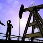 Цена на сырую нефть достигла рекорда на мировом рынке за 50 дней