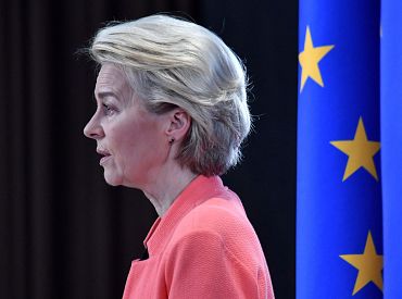 Европарламент рассматривает вотум недоверия к Еврокомиссии под руководством фон дер Ляйен