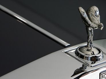 Мэр Каунаса сбил человека на пешеходном переходе на Rolls-Royce во второй раз