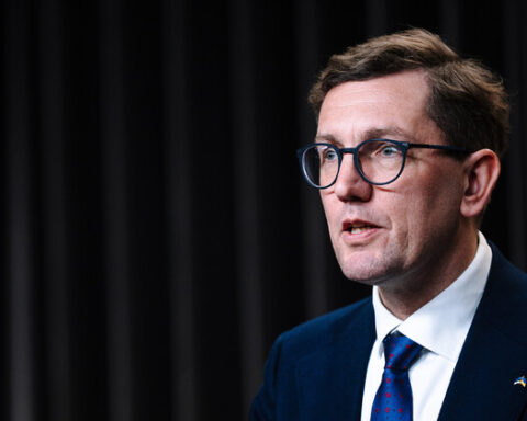 Премьер-министр Эстонии осудил российскую атаку на граждан Украины