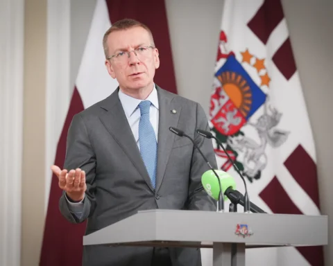 Президент озвучил причины, препятствующие экономическому развитию и инвестициям