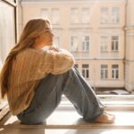 Психиатр выделил ключевые симптомы депрессии, требующие внимания