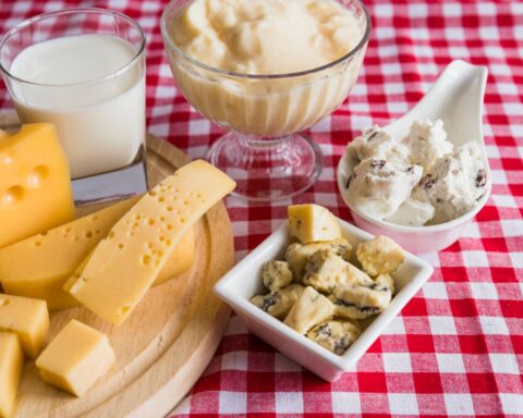 Шесть молочных продуктов с низким содержанием сахара, не вредящих фигуре