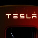 Tesla заключила сделку с LG на $4,3 млрд для снижения зависимости от Китая