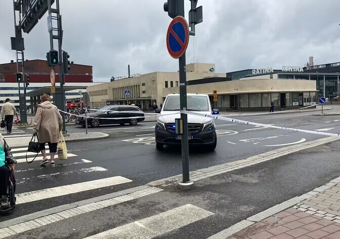 В центре Тампере четыре человека получили ранения в результате ножевого нападения