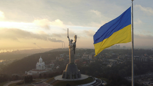 В Украине проходят массовые протесты против закона, подписанного Зеленским