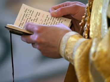Зеленский аннулировал гражданство главы Украинской православной церкви Онуфрия