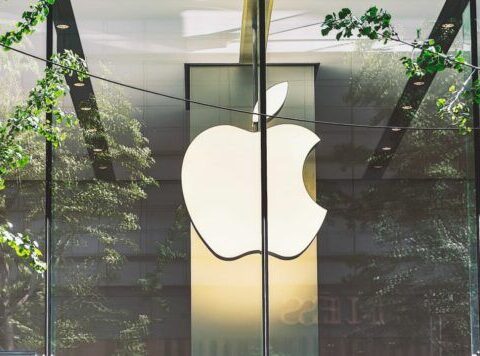 Apple разрабатывает аналог ChatGPT: подробности о проекте