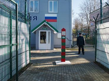 Эстония объявила дипломата России персоной нон грата из-за подрыва стабильности страны