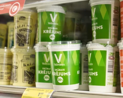 Латвийцам сообщили, что осенью не ожидается резкого роста цен на продукты