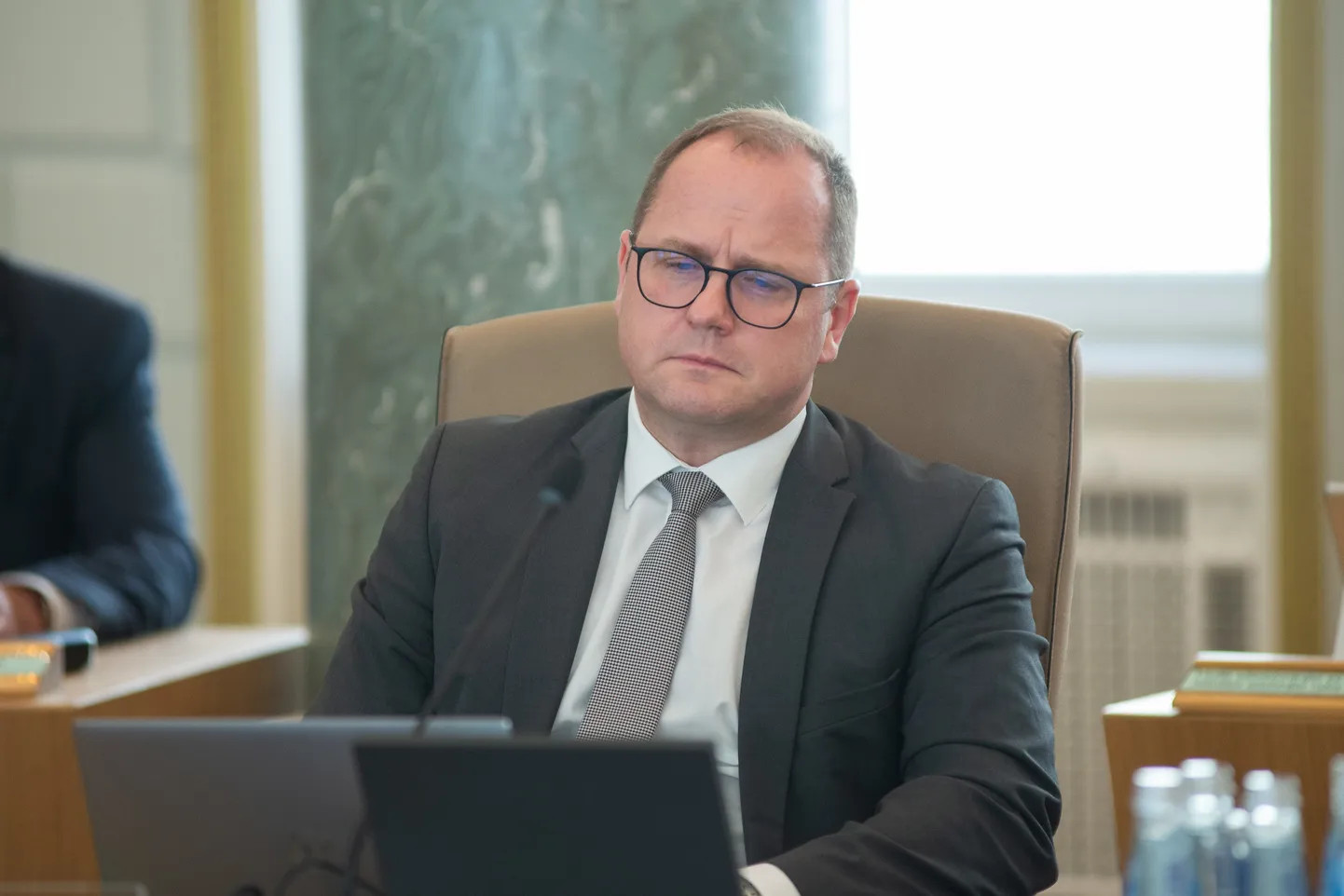 Министр сообщил о невозможности работы глав самоуправлений без допуска к гостайне