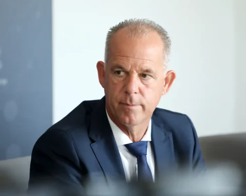 Опубликована зарплата Гаусса в airBaltic за текущий год