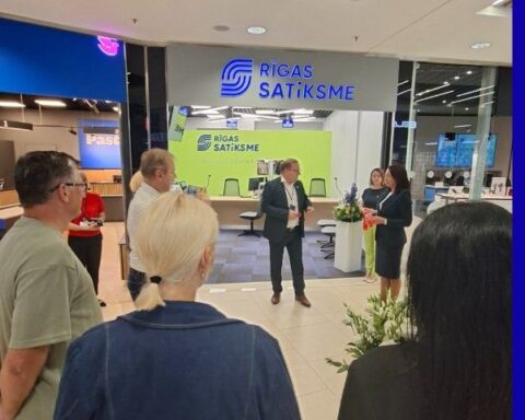 Открытие нового центра обслуживания клиентов Rīgas satiksme в ТЦ Akropole Alfa