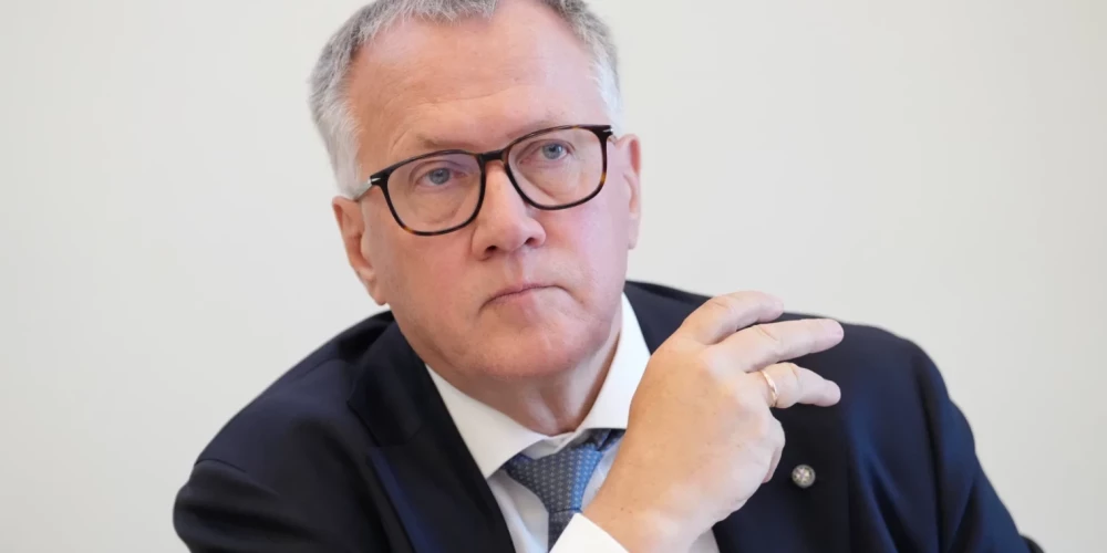 Правительство Латвии поддерживает сокращение бюджета на 171 млн евро в 2026 году