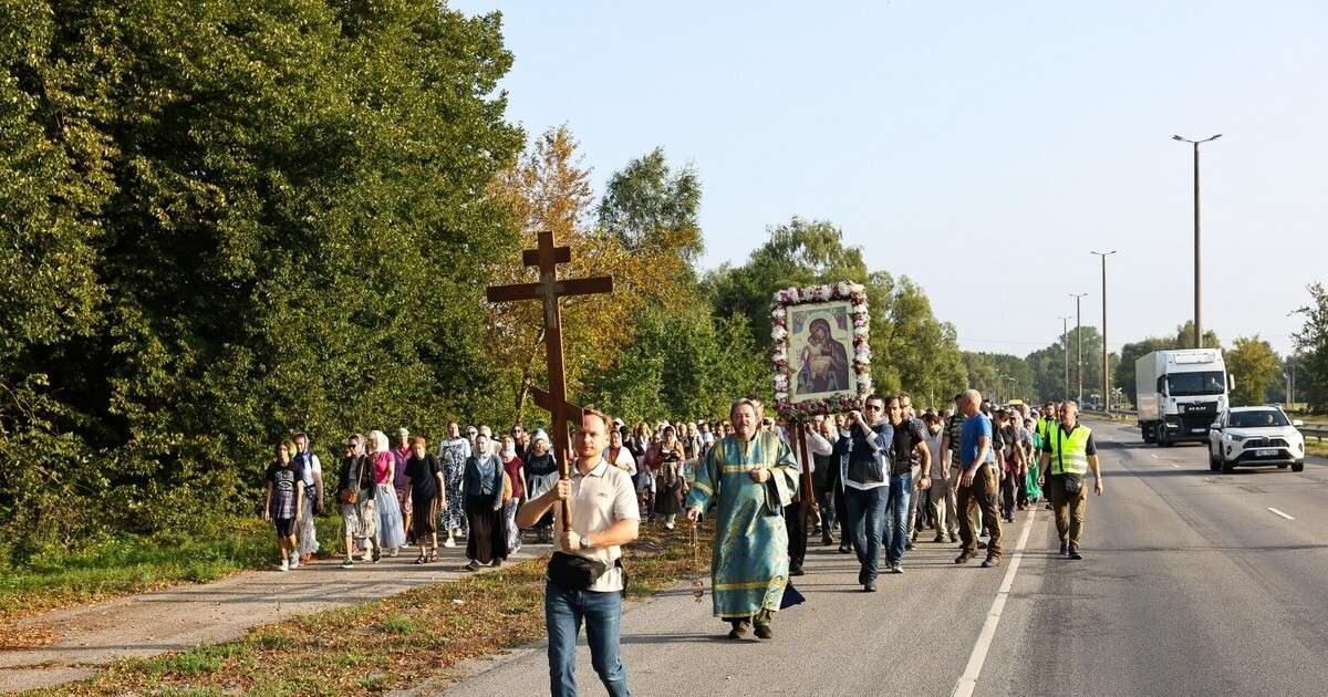 Православных призывают к участию в Крестном ходе в Спасо-Преображенской пустыни