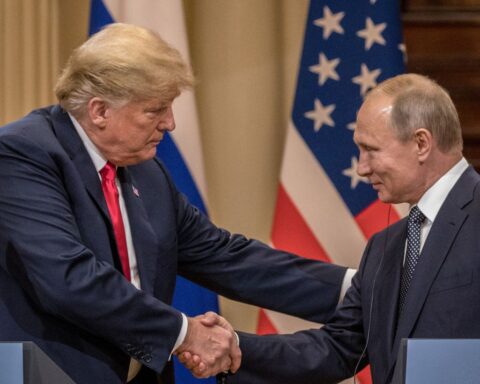 Путин и Трамп встретятся 15 августа в Анкоридже для обсуждения войны в Украине