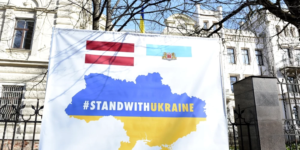 Rīgas siltums не будет взимать плату за отопление с украинского посольства и других организаций