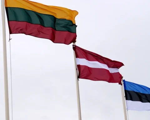 Сегодня исполняется 36 лет Балтийскому пути: историк объясняет значение события для Латвии