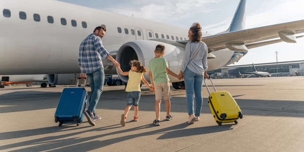 Учителя Латвии выступают против семейных поездок в учебное время