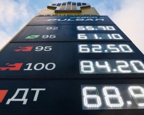 В России ускорился рост цен на бензин в 2025 году