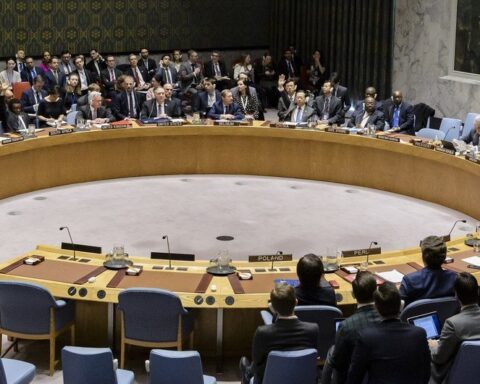 Великобритания в Совбезе ООН призвала остановить поддержку военной промышленности России
