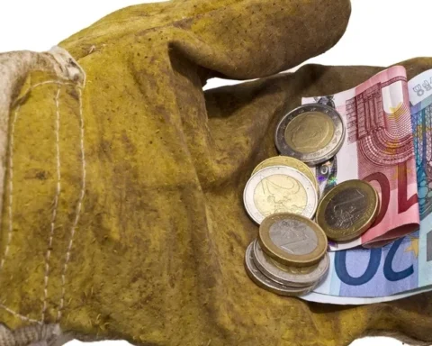 Зарплаты жителей Латвии: заметный рост при снижении влияния инфляции