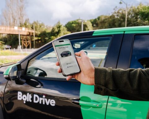 Bolt Drive сокращает зоны действия в Латвии — какие города потеряют услуги?