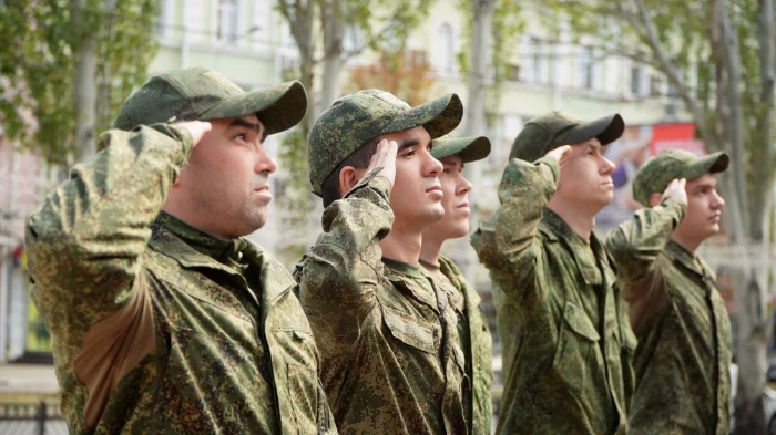 Госдума одобрила законопроект о круглогодичном призыве