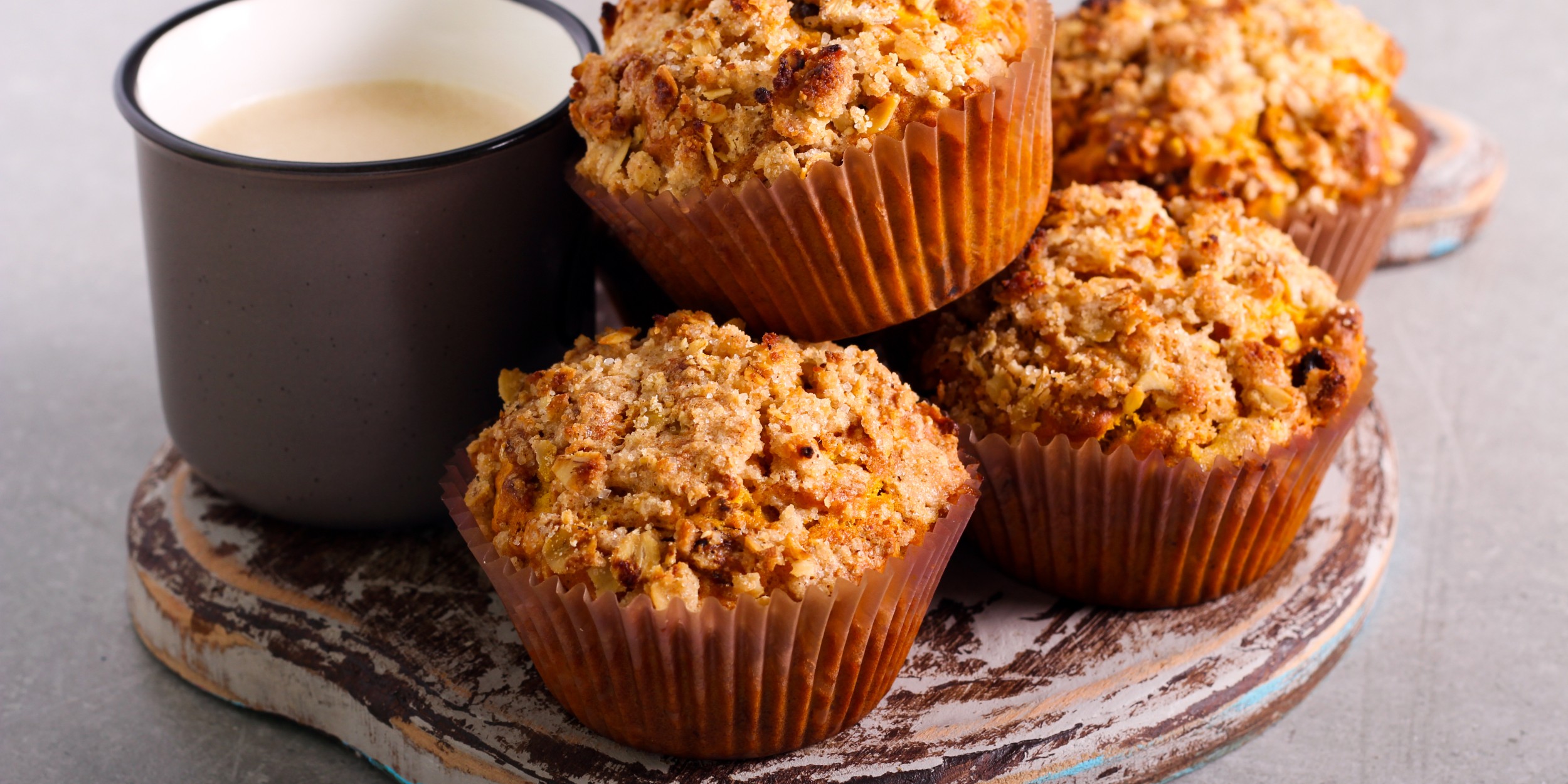 Кексы на сметане с коричным штрейзелем