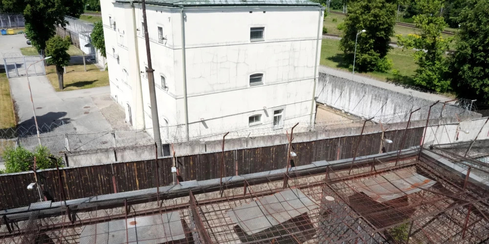 Планируется новое использование территории бывшей Брасской тюрьмы в Риге для социального и офисного назначения