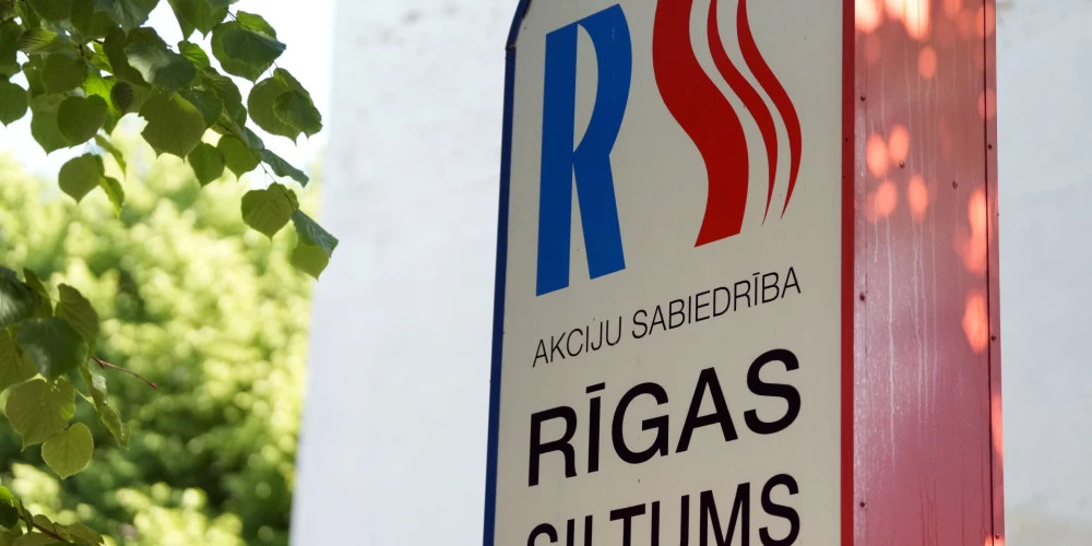 Предприятие Rīgas siltums обвиняют в связях с Россией из-за нового логотипа
