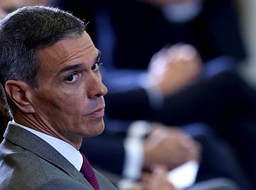 Премьер Испании Санчес осудил Израиль и Россию за варварство на международной арене