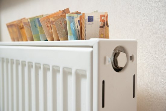 С 1 октября в Латвии и Европе изменится рынок электроэнергии: переход на 15-минутные интервалы торговли