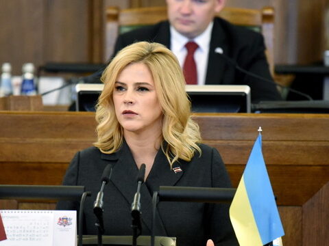 Слухи о падении правительства Силини: реальная ли угроза для коалиции после демарша СЗК?