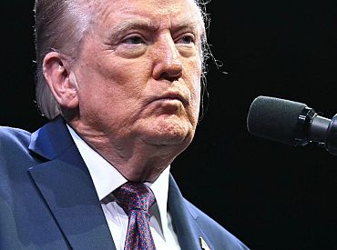 Трамп объявил "Антифа" террористической организацией после убийства политического активиста