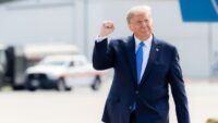 Трамп вновь отложил срок запрета TikTok в США до 16 декабря 2025 года