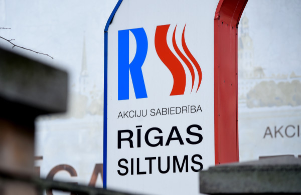 В Рижской думе депутаты раскритиковали руководство Rīgas siltums за повышение тарифов на тепло