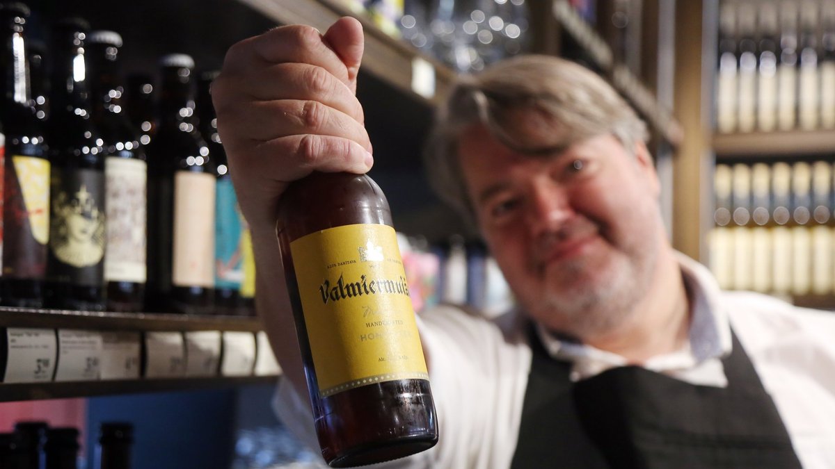 Владелец Valmiermuižas alus объяснил продажу пивоварни долгами и государственными ограничениями