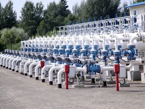 Заполнение Инчукалнского газохранилища в Латвии на уровне 54,4% перед зимой вызывает вопросы