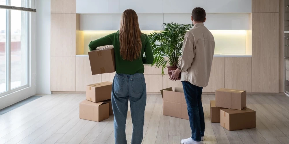 Большинство латвийцев предпочитают собственное жилье аренде согласно опросу