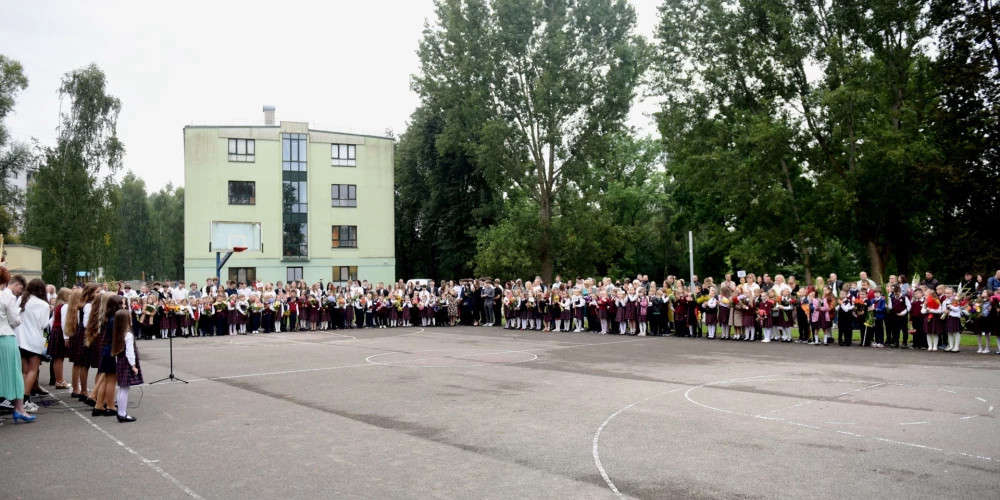 Частные школы Латвии предупреждают о риске закрытий из-за реформы образования