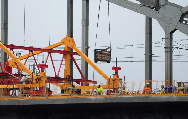 Экономист Витолс критикует затраты на Rail Baltica: общество обмануты на миллиарды евро
