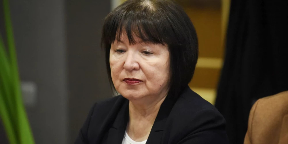 Лиана Ланга предстала перед судом по делу о клевете на Евгения Гомберга