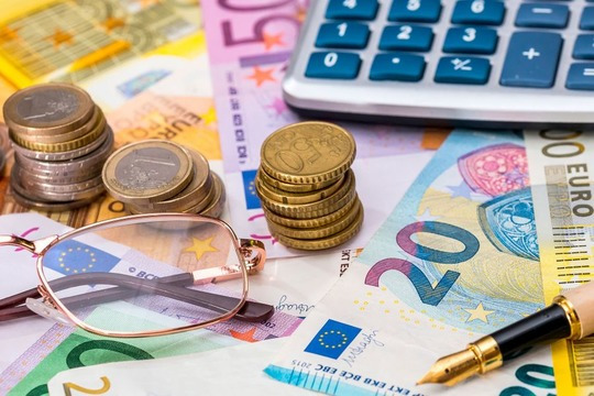 МВФ рекомендовал Литве повысить налоги и улучшить бюджетную базу, советы могут затронуть и Латвию