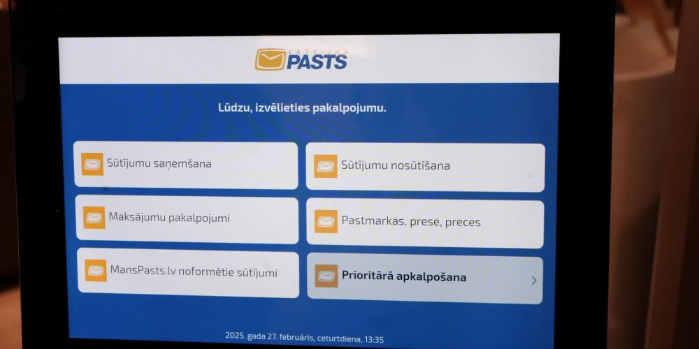 Omniva и Latvijas Pasts возобновляют доставку подарков в США, коммерция приостановлена
